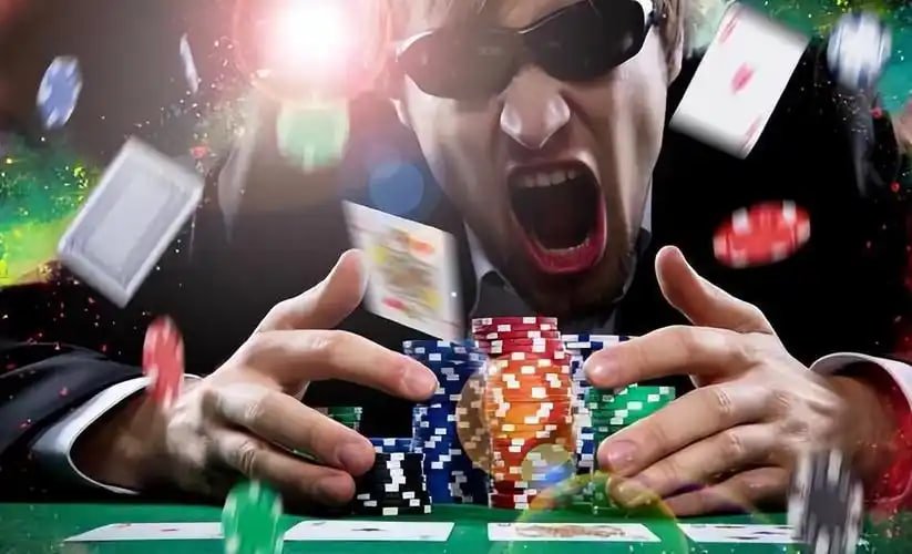 Tampilan antarmuka aplikasi kingbet di perangkat mobile dengan tema gelap